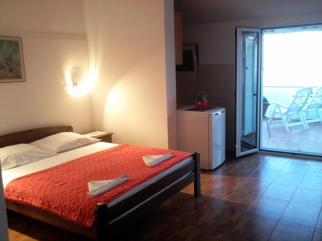 Oaza Guest House Sveti Stefan Pokoj fotografie